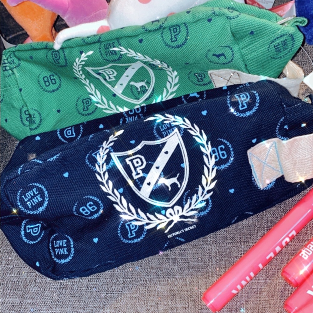 Green & Blue VS PINK Pouches